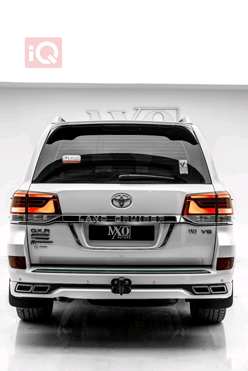 تويوتا لاندكروزر